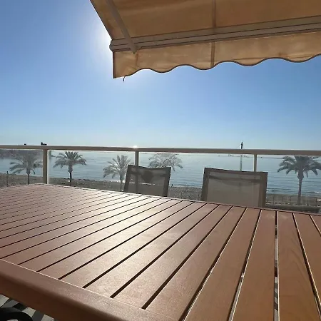 Oceanfront La Venteta